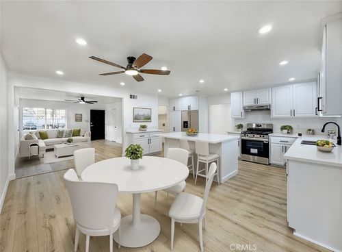 850 E Joel St, Carson, CA, 90745-3328 | Card Image