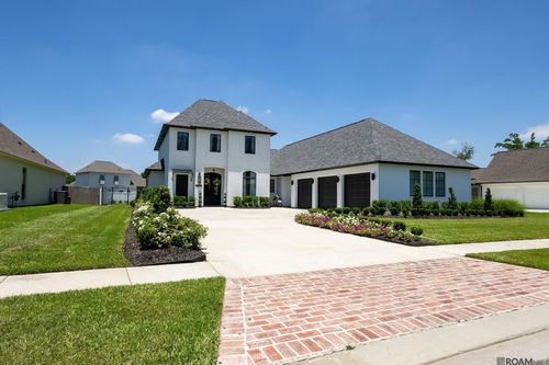 36546 Royal Oak Dr, Prairieville, LA, 70769-3158 | Card Image