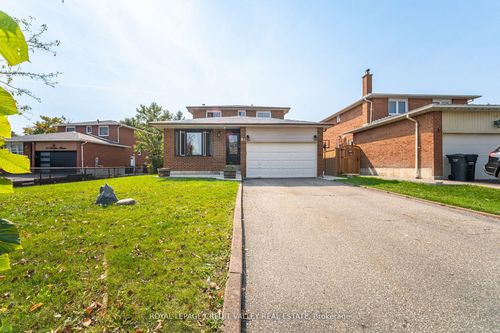 83 Fairglen Ave, Brampton, ON, L6X1K7 | Card Image