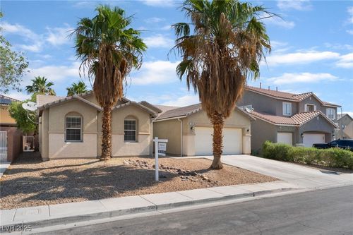 908 Cypress Gold Ct, North Las Vegas, NV, 89031-7255 | Card Image