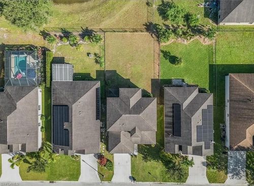 306 Shadow Lakes Dr, LEHIGH ACRES, FL, 33974-0807 | Card Image