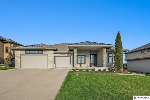 10809 S 186th Ave, Omaha, NE, 68136-6426 | Card Image