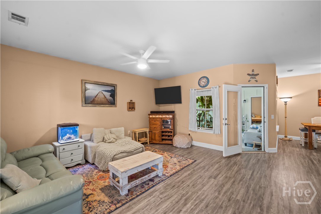 Residential in Richmond Hill 3