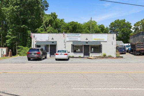 618 N Salisbury Ave, Spencer, NC, 28159-1867 | Card Image