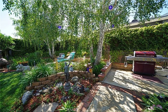 27768 Crookshank Dr, House other with 3 bedrooms, 2 bathrooms and 2 parking in Santa Clarita CA | Image 33