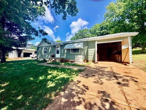 15003 W Old Eminence Rd 15017 Old E W, Eminence, MO, 65466 | Card Image
