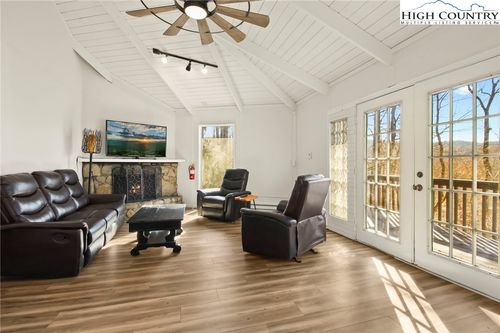 104 Black Birch Ln, Beech Mountain, NC, 28604-8892 | Card Image