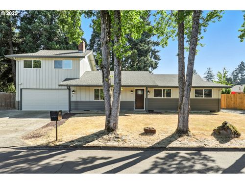 4109 Ne 106th Ave, Vancouver, WA, 98682-6752 | Card Image