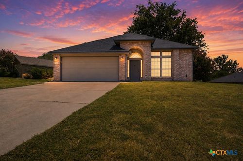 401 Moccasin Dr, Harker Heights, TX, 76548-2050 | Card Image