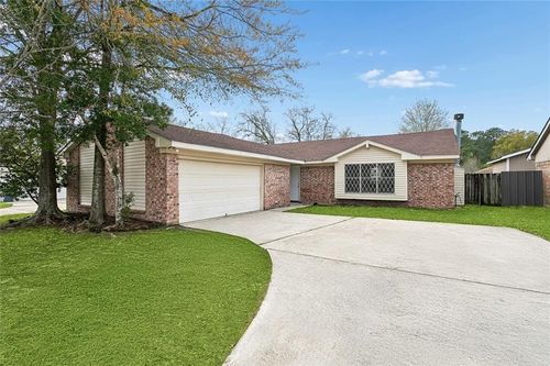 307 Westminster Dr, Slidell, LA, 70460-8422 | Card Image