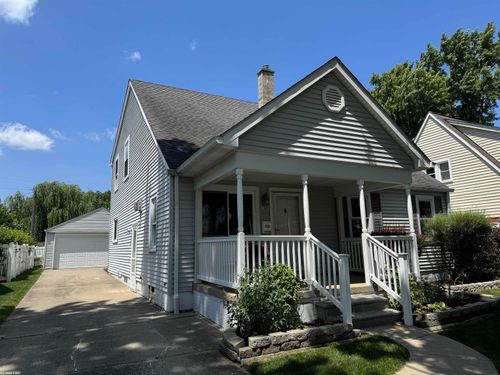 130 S Bywood Ave, Clawson, MI, 48017-2622 | Card Image