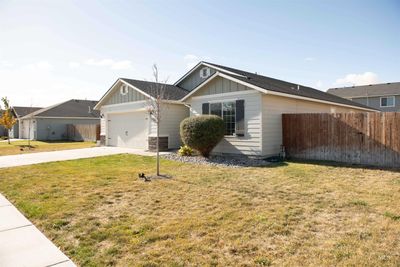 1755 Sw Levant, House other with 4 bedrooms, 2 bathrooms and 2 parking in Mountain Home ID | Image 3