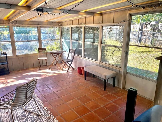 1609 Springer Ln, House other with 4 bedrooms, 2 bathrooms and 6 parking in Austin TX | Image 17