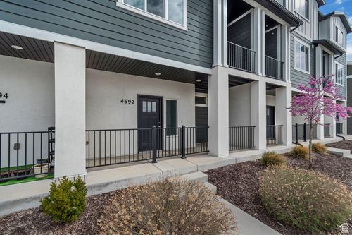 4692 W Talavera Way, Kearns, UT, 84118-6736 | Card Image