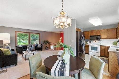 507 17 1/2 St Se, Rochester, MN, 55904-5448 | Card Image