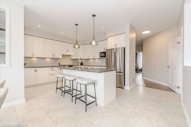 262 Dolman St, House other with 4 bedrooms, 3 bathrooms and 4 parking in Breslau ON | Image 10