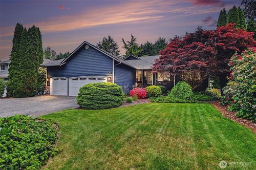 19721 9th Dr Se, Bothell, WA, 98012-7761 | Card Image