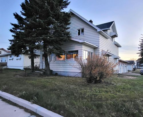 202 E 2nd St, Superior, WI, 54880-6802 | Card Image