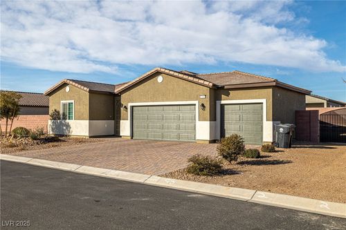 74 Wildcat Ave, Pahrump, NV, 89060-4245 | Card Image