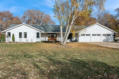 9655 Lakewood Circle, Laketown Twp, MN, 55318 | Card Image