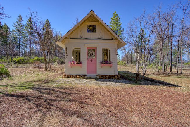 547705 Old Highway Rd, House other with 3 bedrooms, 3 bathrooms and null parking in Mcarthur CA | Image 39