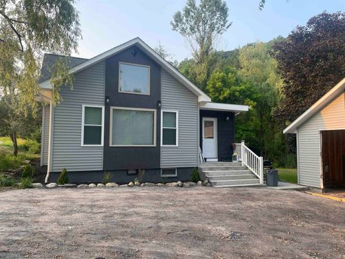 96 E Randolph Rd, Chelsea, VT, 05038-9069 | Card Image
