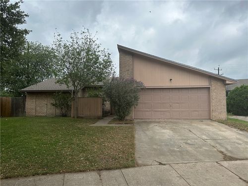 9338 Evening Star Ln, Corpus Christi, TX, 78409-2604 | Card Image