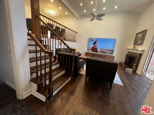 7825 Seaglen Dr, Huntington Beach, CA, 92648-5705 | Card Image