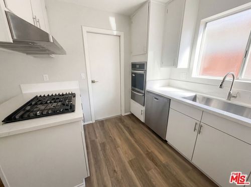 2136 Rosecrans Street, Simi Valley, CA, 93065 | Card Image