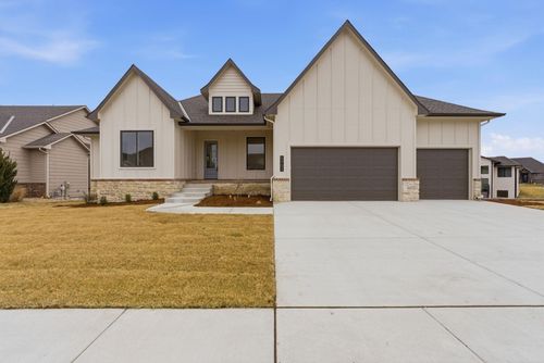 5962 Forbes Ct, Bel Aire, KS, 67220-6401 | Card Image