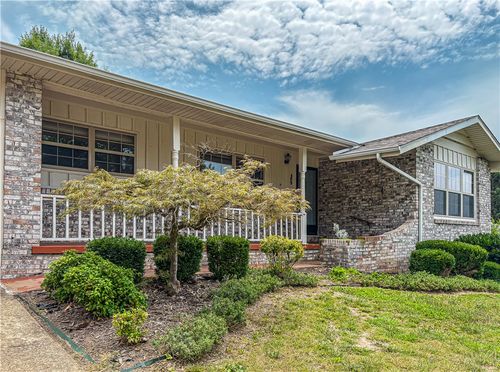 409 Skyline Dr, Harrison, AR, 72601-3116 | Card Image