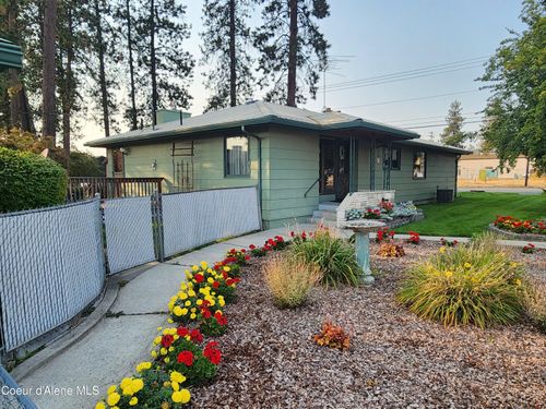 212 E Mullan Ave, Post Falls, ID, 83854-7639 | Card Image