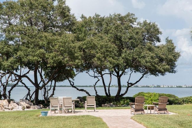UNIT-111 - 600 Manatee Ave, Condo with 2 bedrooms, 2 bathrooms and null parking in Holmes Beach FL | Image 15