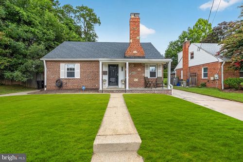 1711 Brisbane St, SILVER SPRING, MD, 20902-4015 | Card Image