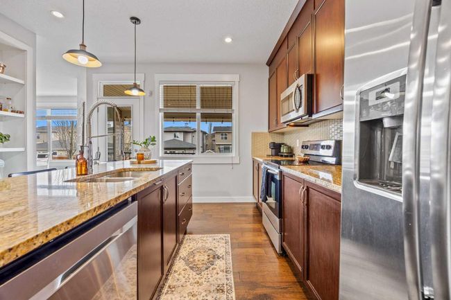 228 Rainbow Falls Green, Home with 3 bedrooms, 3 bathrooms and 4 parking in Chestermere AB | Image 15