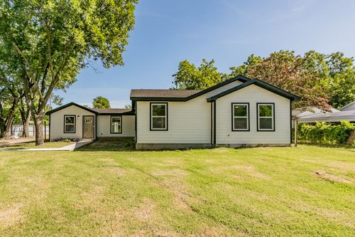 3707 Orchard St, Forest Hill, TX, 76119-7210 | Card Image