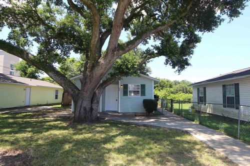 1880 W Godfrey St, Pensacola, FL, 32501-2235 | Card Image