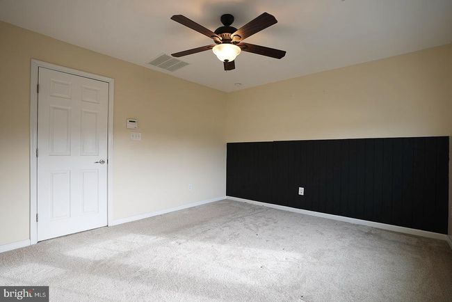 2102 E Oak Rd, Townhouse with 3 bedrooms, 2 bathrooms and null parking in VINELAND NJ | Image 47