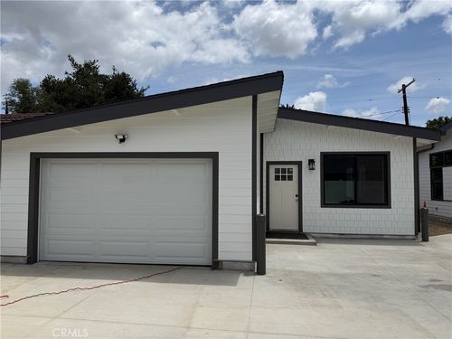 6536 Shoup Avenue, West Hills, CA, 91307 | Card Image