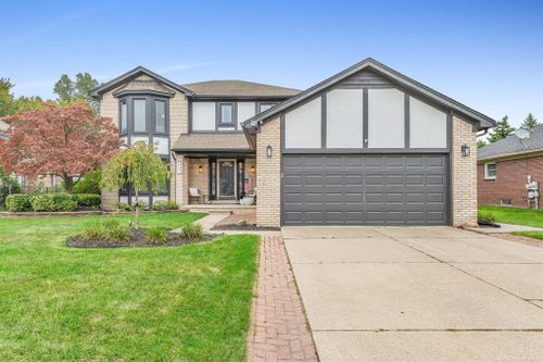 15303 Yellowstone Drive, Macomb Twp, MI, 48042 | Card Image