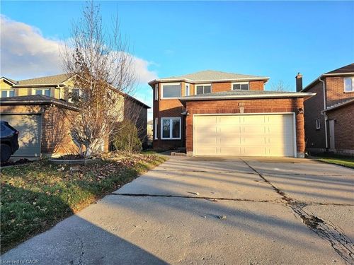 486 Dicenzo Dr, Hamilton, ON, L9B2C4 | Card Image