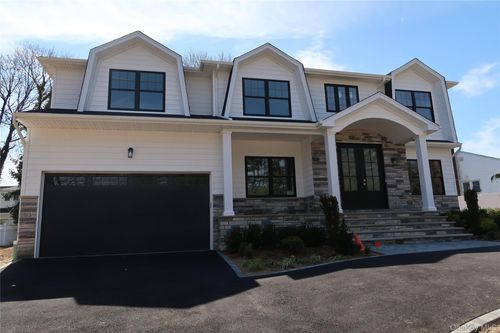 130 Syosset Woodbury Rd, Syosset, NY, 11791-3121 | Card Image