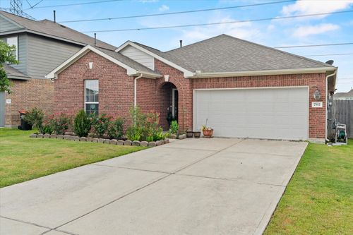 7911 Wood Hollow Dr, Baytown, TX, 77521-4028 | Card Image