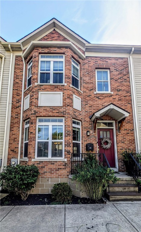 Plymouth Ave, Rochester, NY 14614