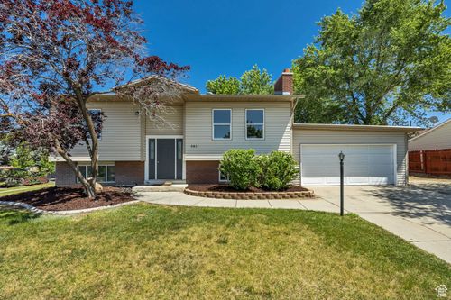 381 E Calnette Dr, Sandy, UT, 84070-4377 | Card Image
