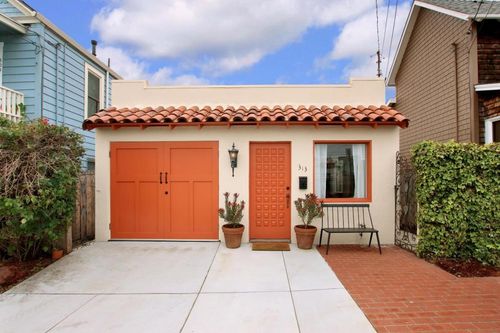 313 Cypress Ave, Santa Cruz, CA, 95062-3714 | Card Image