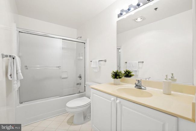 APT-621 - 3005 S Leisure World Blvd, Condo with 2 bedrooms, 2 bathrooms and null parking in SILVER SPRING MD | Image 31