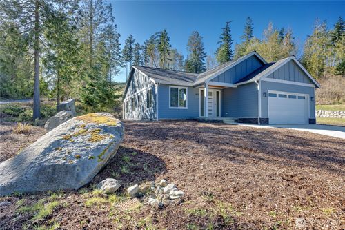 4511 Trail Crest Dr, Port Townsend, WA, 98368-7505 | Card Image