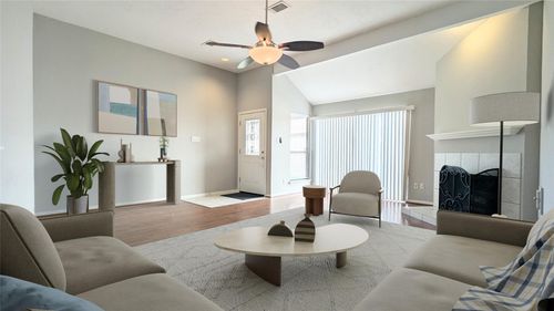 12639 Ashford Hills Dr, Houston, TX, 77077-3842 | Card Image
