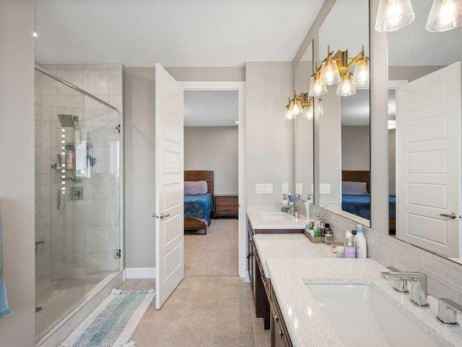 212 Osborne Green Sw, House detached with 4 bedrooms, 3 bathrooms and 4 parking in Airdrie AB | Image 25